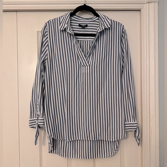 J. Crew Collared tie-sleeve popover shirt in stripe - Picture 2 of 4